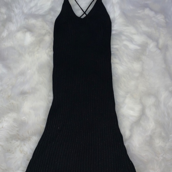 LBD - Picture 2 of 4